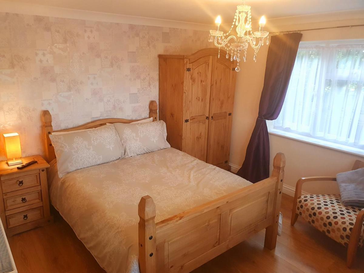 Sherwood Bungalow 3 Bedroom Entire Property Boston Exteriör bild