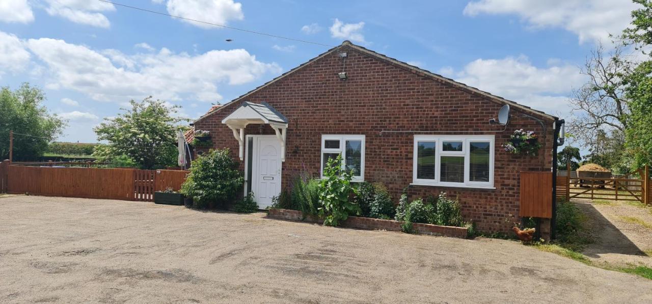 Sherwood Bungalow 3 Bedroom Entire Property Boston Exteriör bild