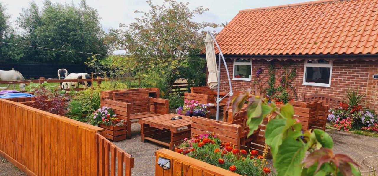 Sherwood Bungalow 3 Bedroom Entire Property Boston Exteriör bild