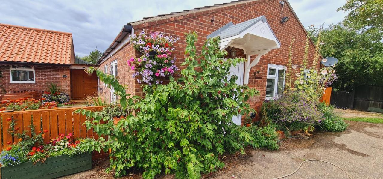 Sherwood Bungalow 3 Bedroom Entire Property Boston Exteriör bild