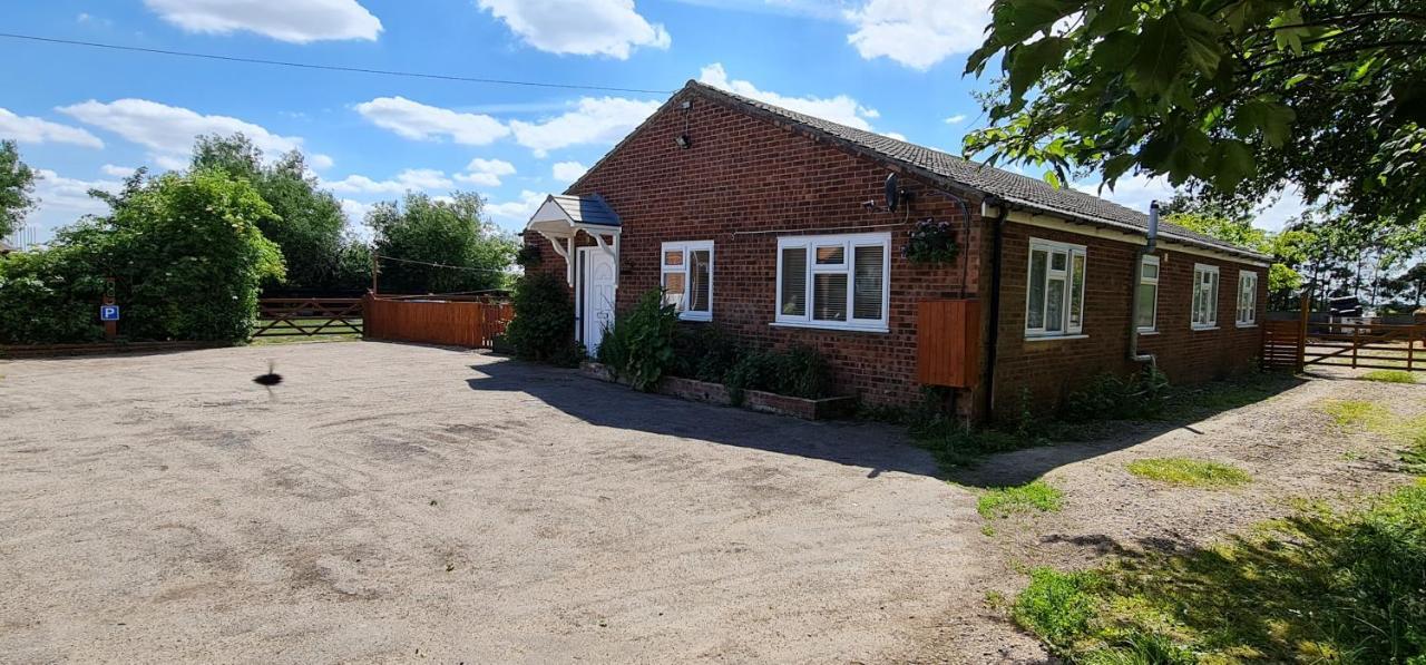 Sherwood Bungalow 3 Bedroom Entire Property Boston Exteriör bild