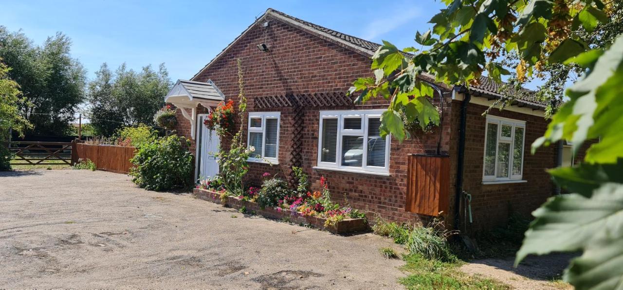 Sherwood Bungalow 3 Bedroom Entire Property Boston Exteriör bild